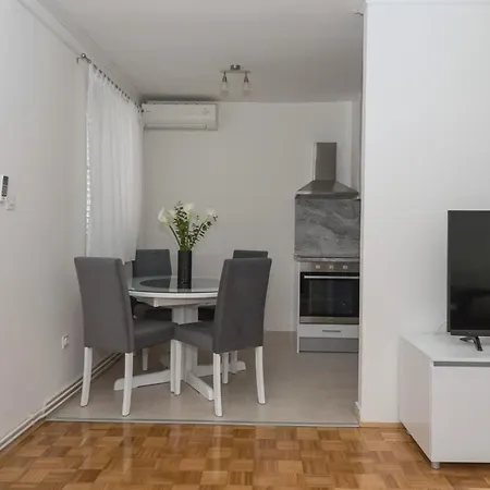 Apartman Lily Makarska